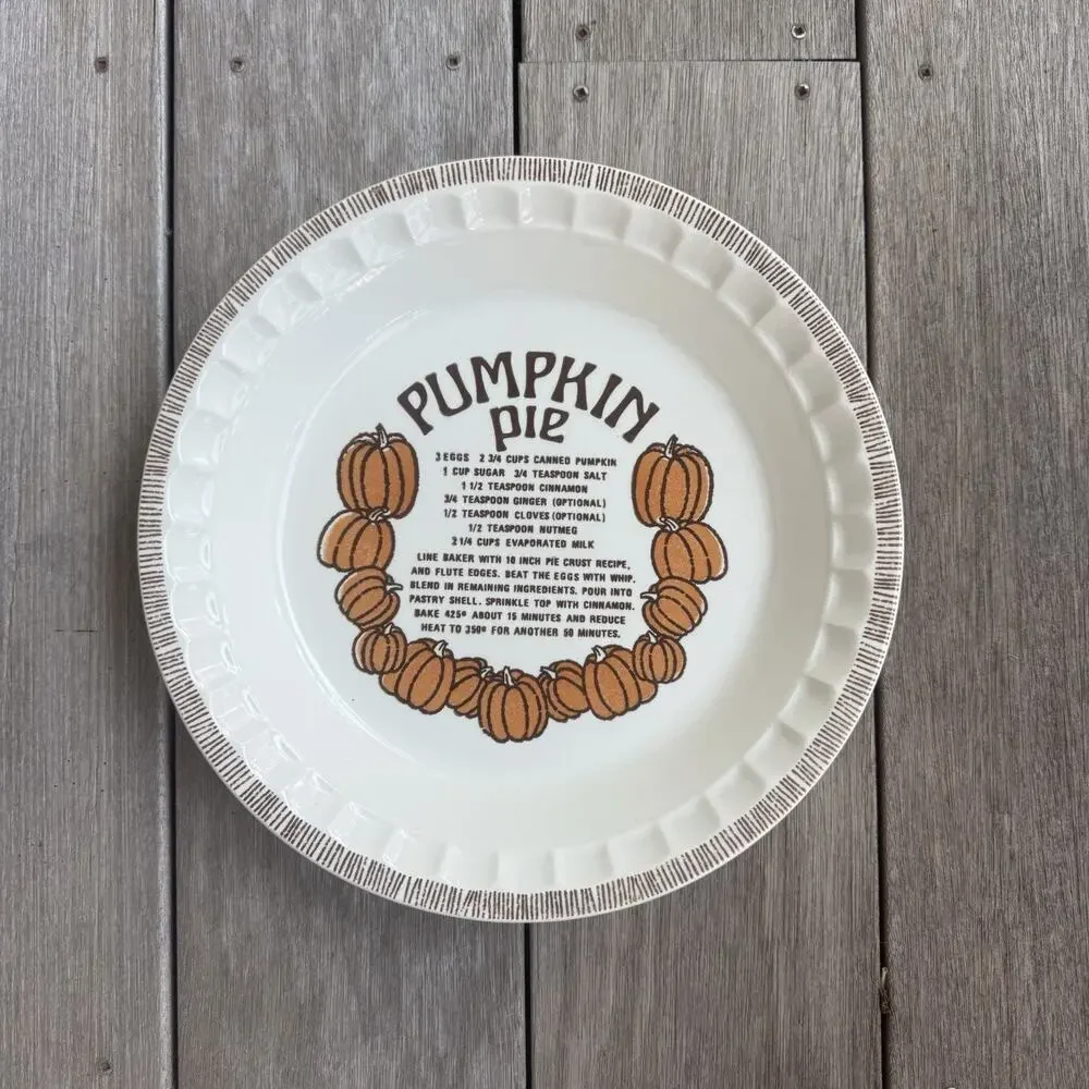 Vintage 1983 Jeanette Royal China Pumpkin Pie Plate Ruffled Edge Granny Cottage
